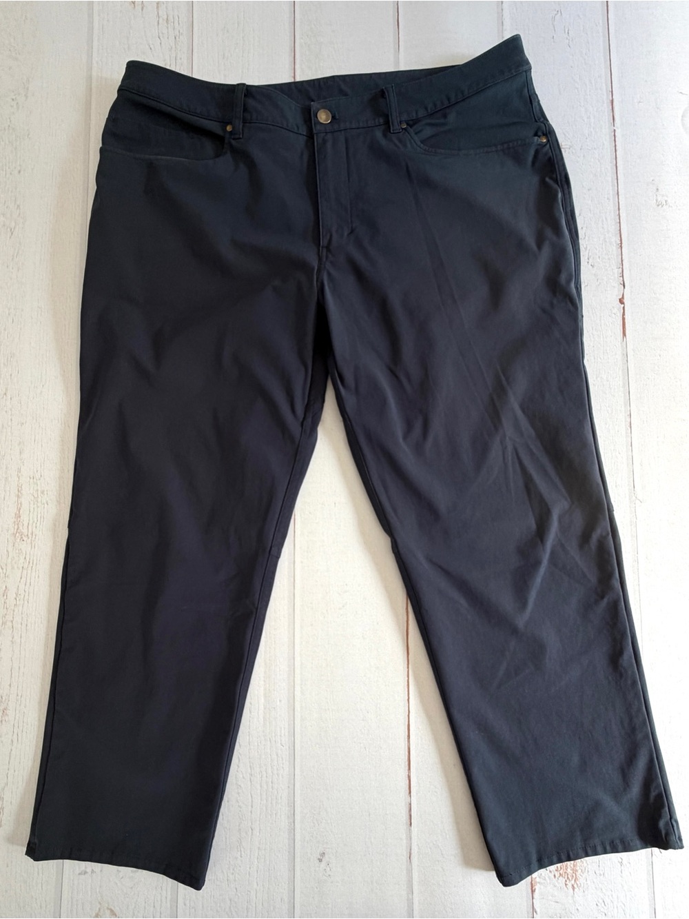 Lululemon Navy Utilitech 7/8 Men’s Golf Stretch S 38 Cropped Performance Travel - Picture 2 of 10
